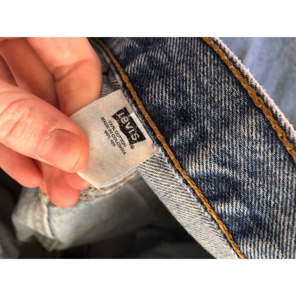 VTG Levi's Blue Straight Leg Women's Jeans - Picture 16 of 16